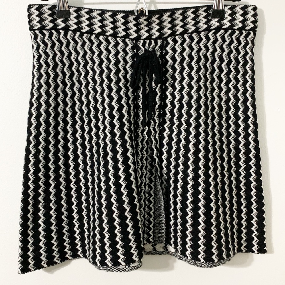 Candie’s Unlined Knit Mini Skirt with Sideways Chevron Print Elastic Waistband